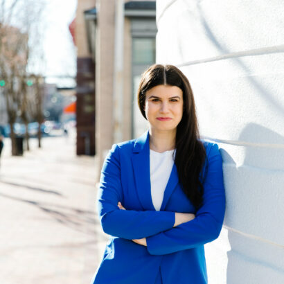 Rebecca Feinglos Headshot1